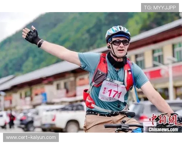 环巴松措山地车越野赛近150名选手参赛，赛事总奖金近14万