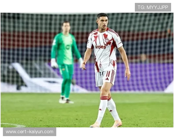 里昂租借乌克兰前锋亚列姆丘克,填补锋线深度